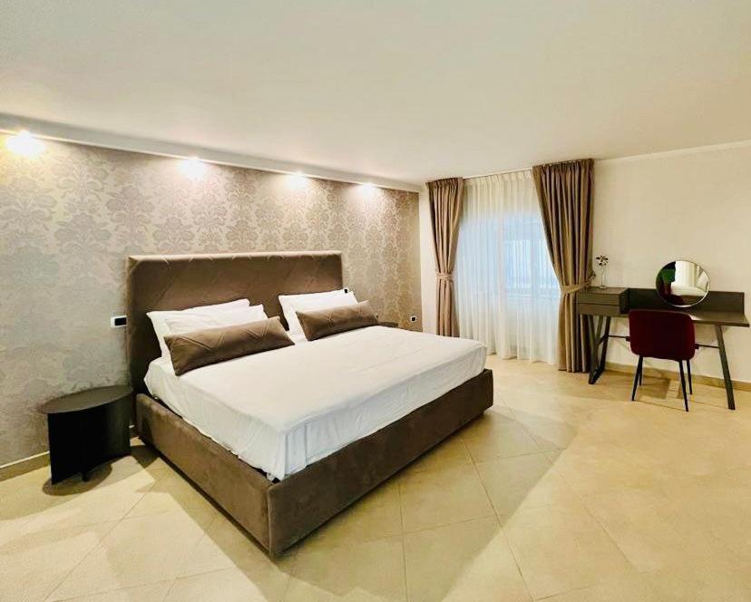 Royal House Bed & Breakfast